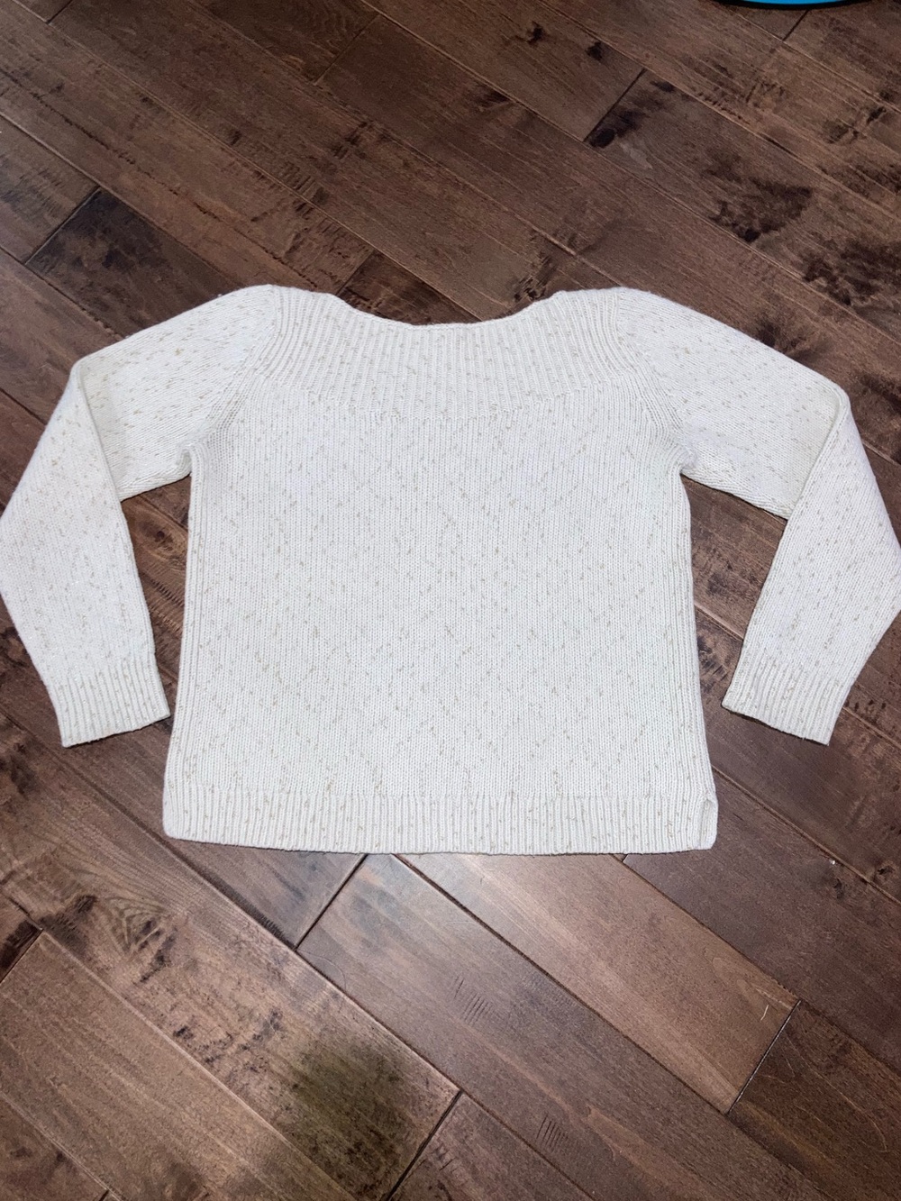 Banana Republic Cream & Gold Boat Neck Sweater - size L